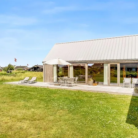 Semesterbostad Onni - 250m From The Sea By Interhome Løkken