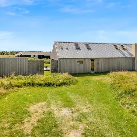 Semesterbostad Onni - 250m From The Sea By Interhome *